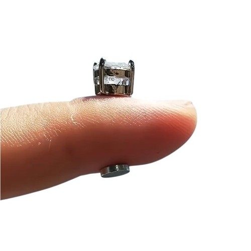 PENDIENTES MAGNÉTICOS PARA OREJAS SIN AGUJERO
