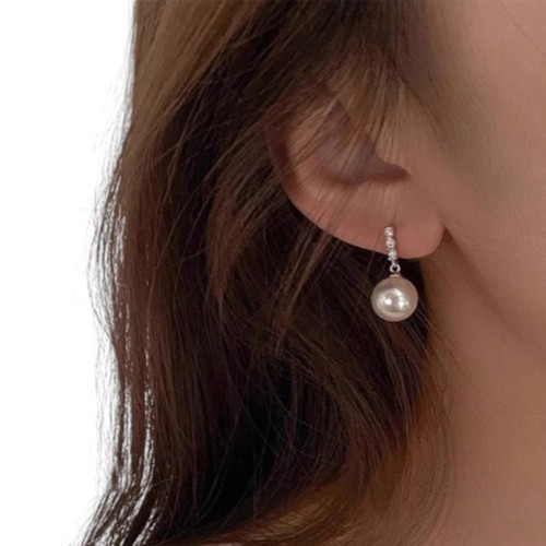 PENDIENTES PERLAS SEMI RÍGIDOS CON CIRCONITAS